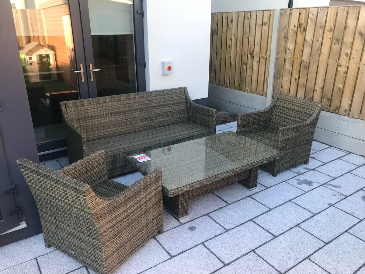 Rattan garden furniture - Image 2