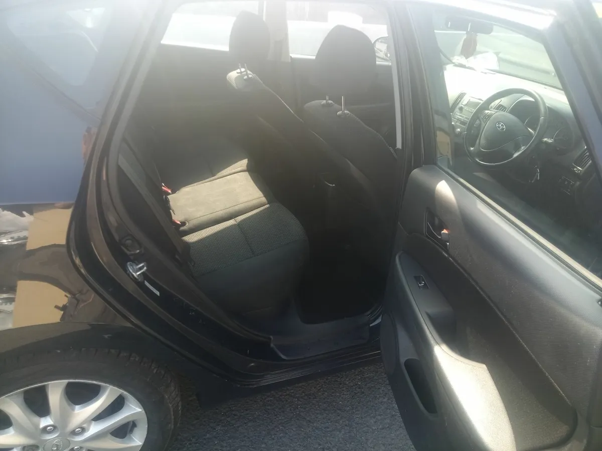 AUTOMATIC Hyundai i30 1.6 diesel - Image 2