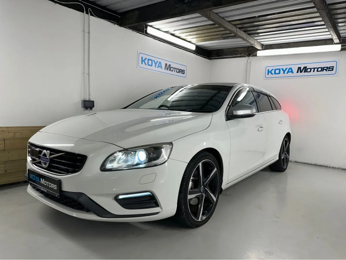 Volvo V60 2.0 D4 R-design Diesel Auto // Full Lea - Image 2