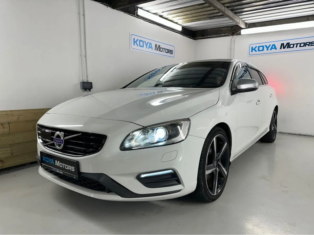 Volvo V60 2.0 D4 R-design Diesel Auto // Full Lea - Image 3