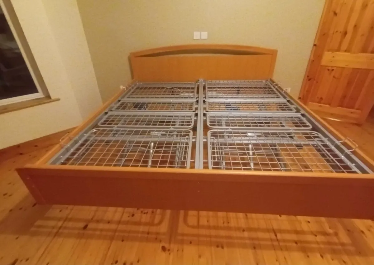 Double Electric Profiling Hospital Bed - Image 4