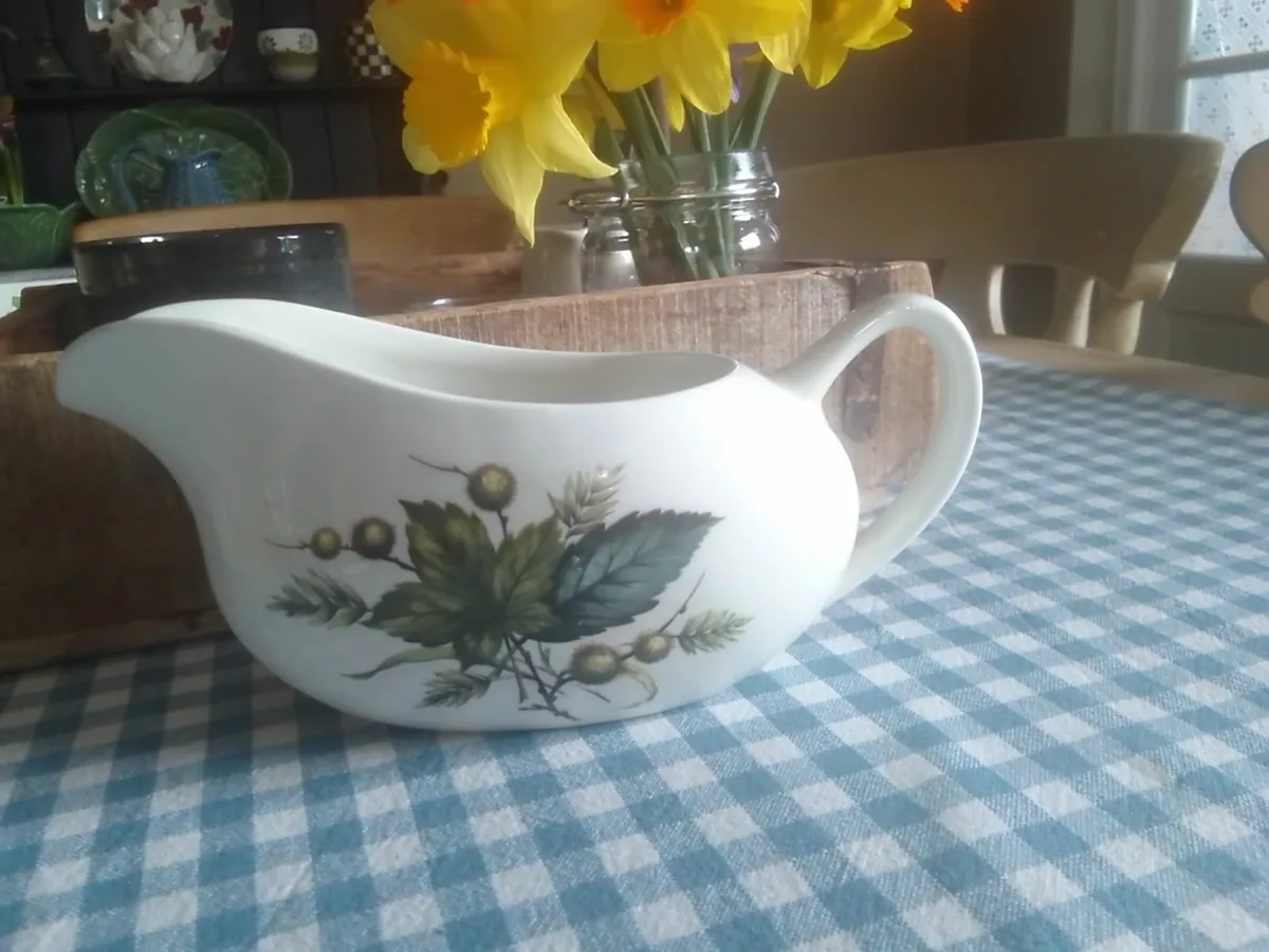 ANTIQUE WOODS & SON AUTUMN DESIGN GRAVY BOAT - Image 1