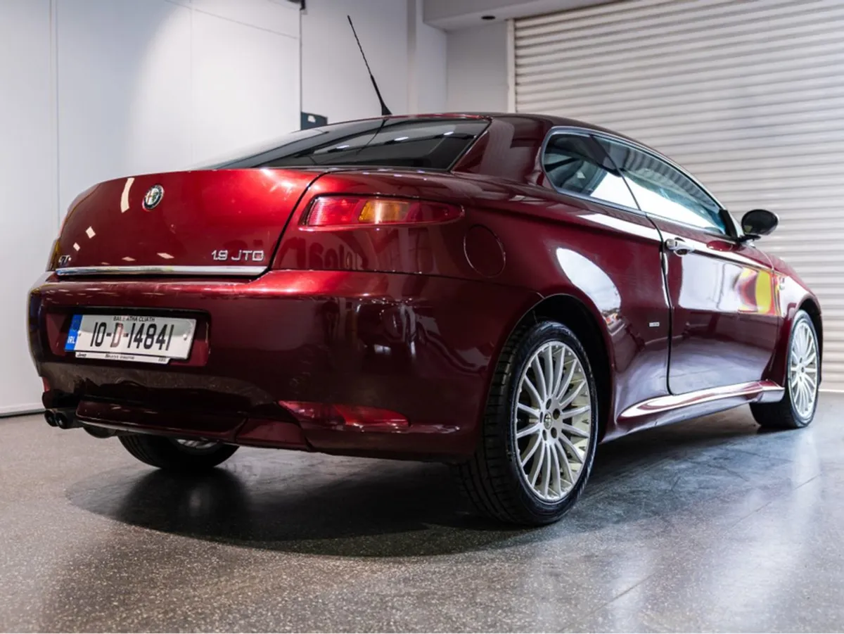 Alfa Romeo GT 1.9 Monza 11 3DR - Image 4