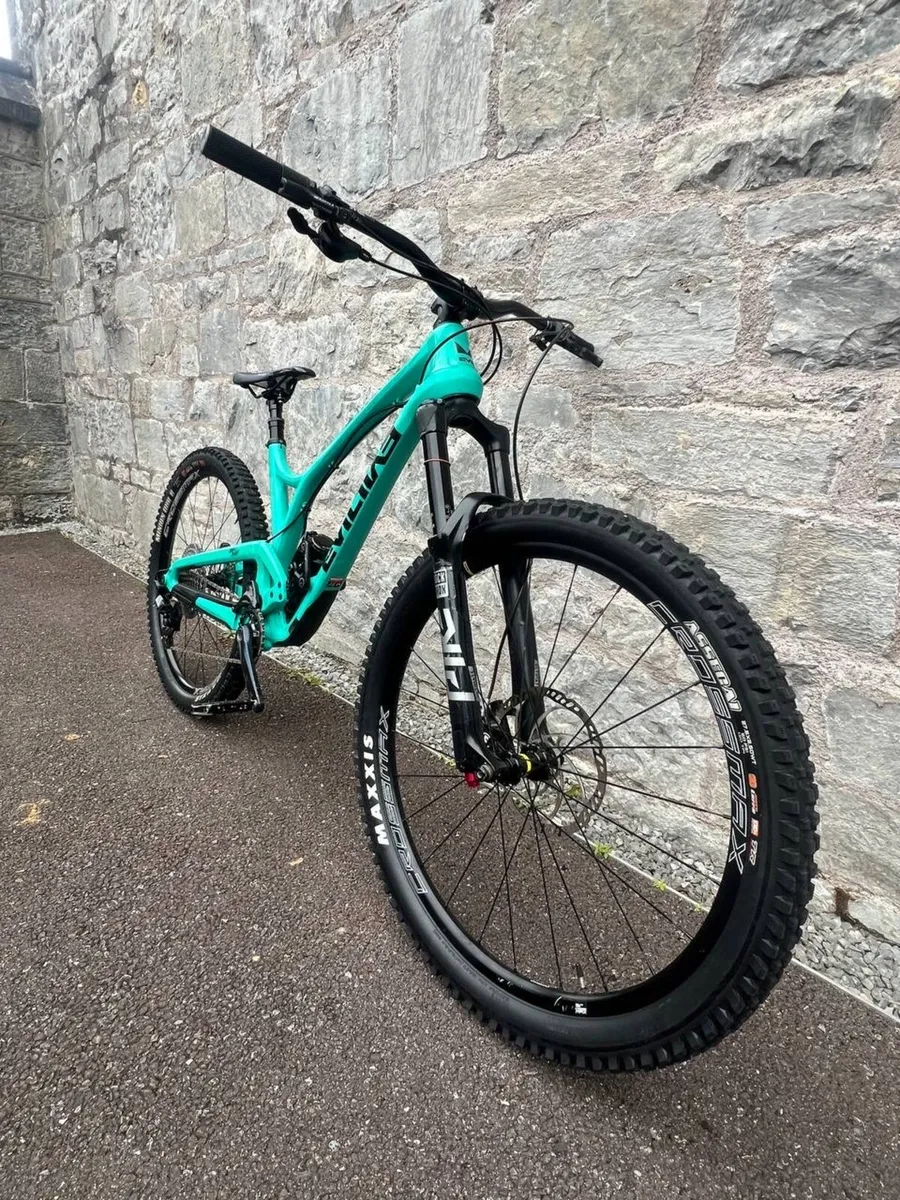 Mountain bike - Image 4