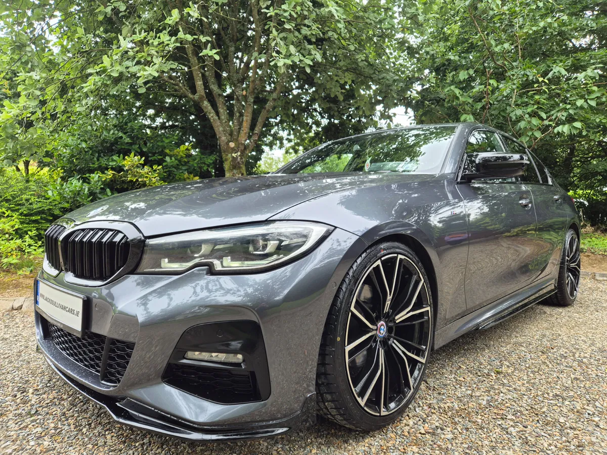 211'BMW 320D M-SPORT M-Performance - Image 4