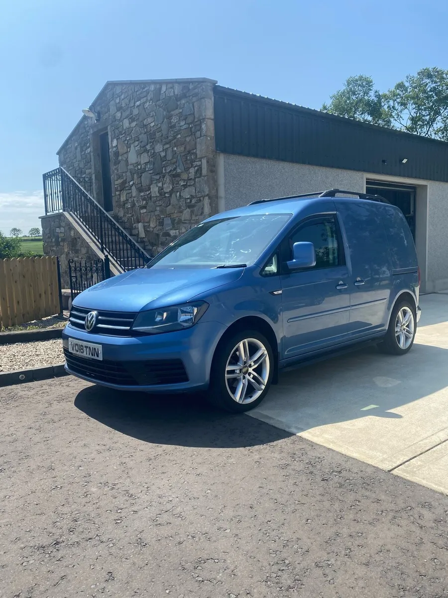 Vw caddy 2018 2l van - Image 1