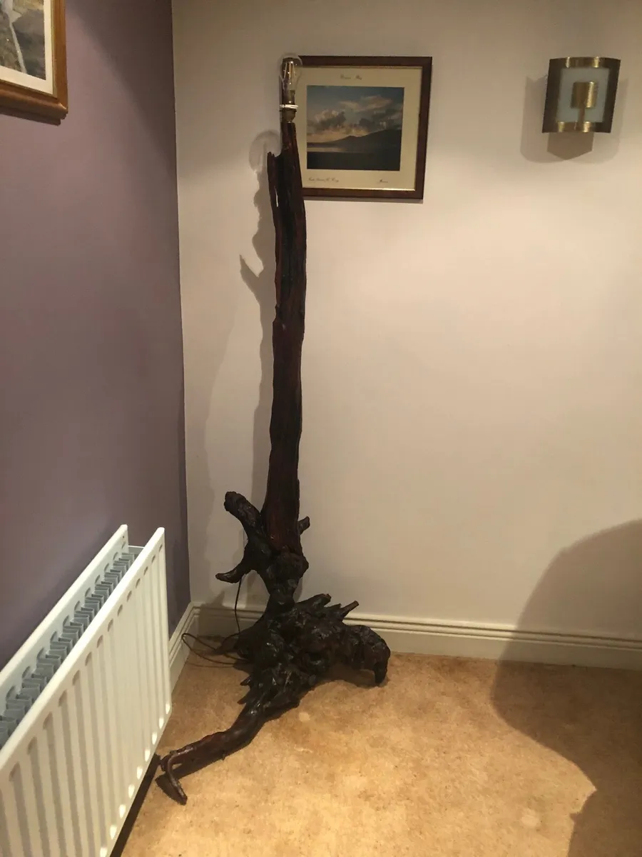 Standard lamp made from bog oak - Image 4