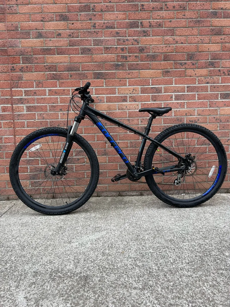 Carrera Hellcat Mountain Bike - Image 1