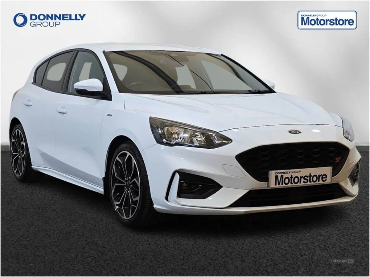 Ford Focus 1.0 Ecoboost Hybrid Mhev St-line X 5dr - Image 1