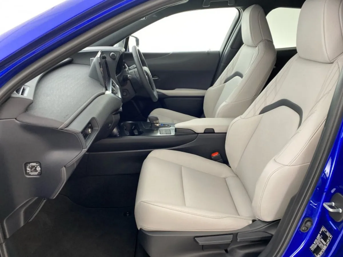 Lexus UX 300H F Sport Design - Image 2