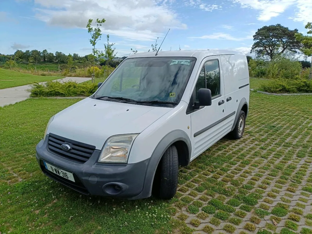 Ford connect transit Diesel 1.8 DOE 04/26 - Image 2