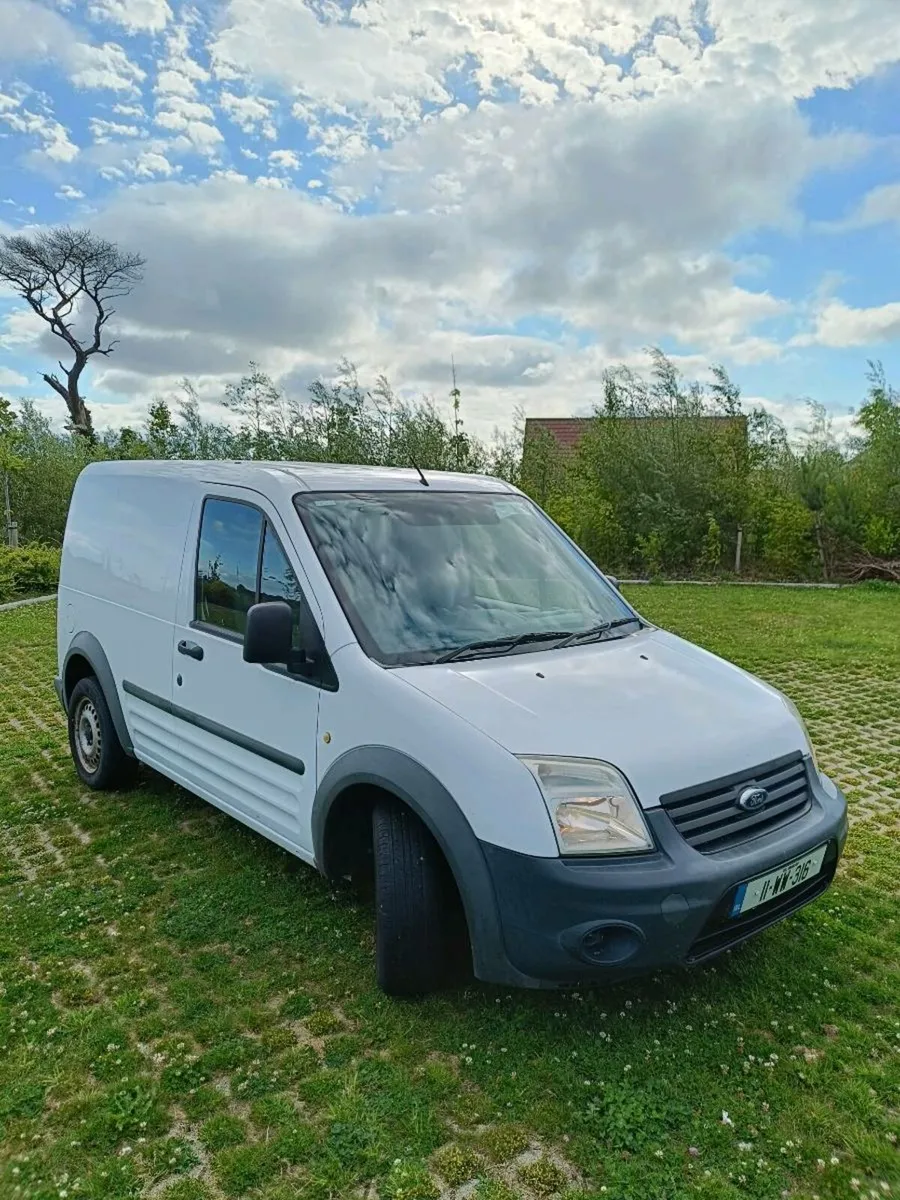 Ford connect transit Diesel 1.8 DOE 04/26 - Image 3