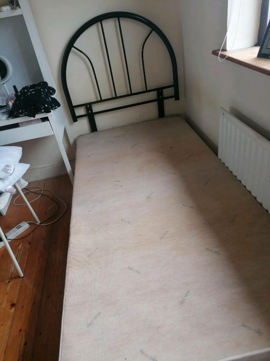 Single bed base & headboard - Image 1