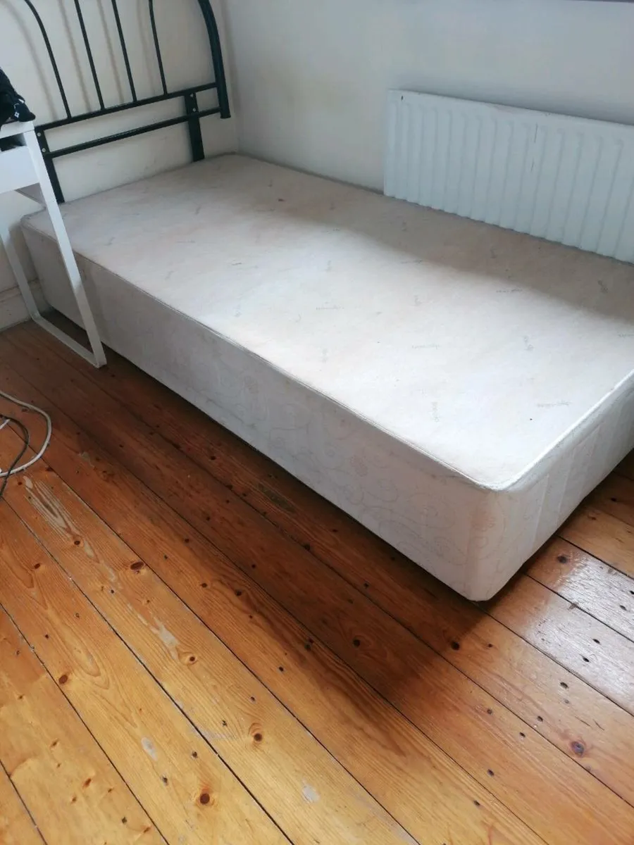 Single bed base & headboard - Image 2