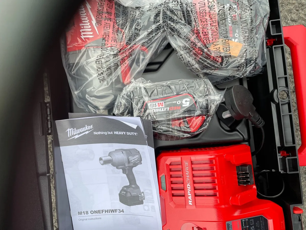 Milwaukee one key 3/4 impact wrench - Image 2