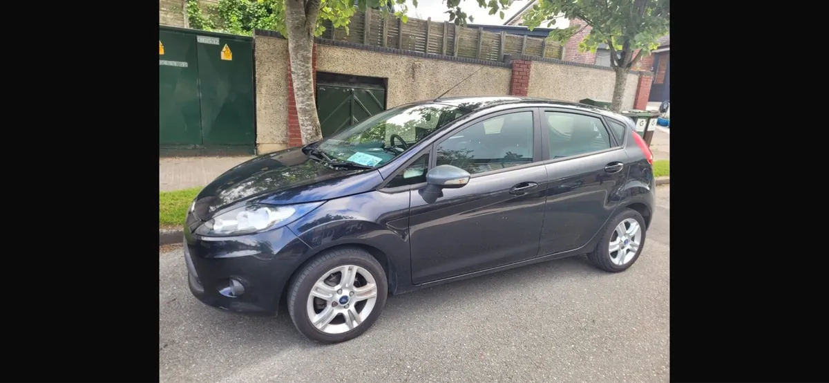 Ford Fiesta 2011 - Image 1