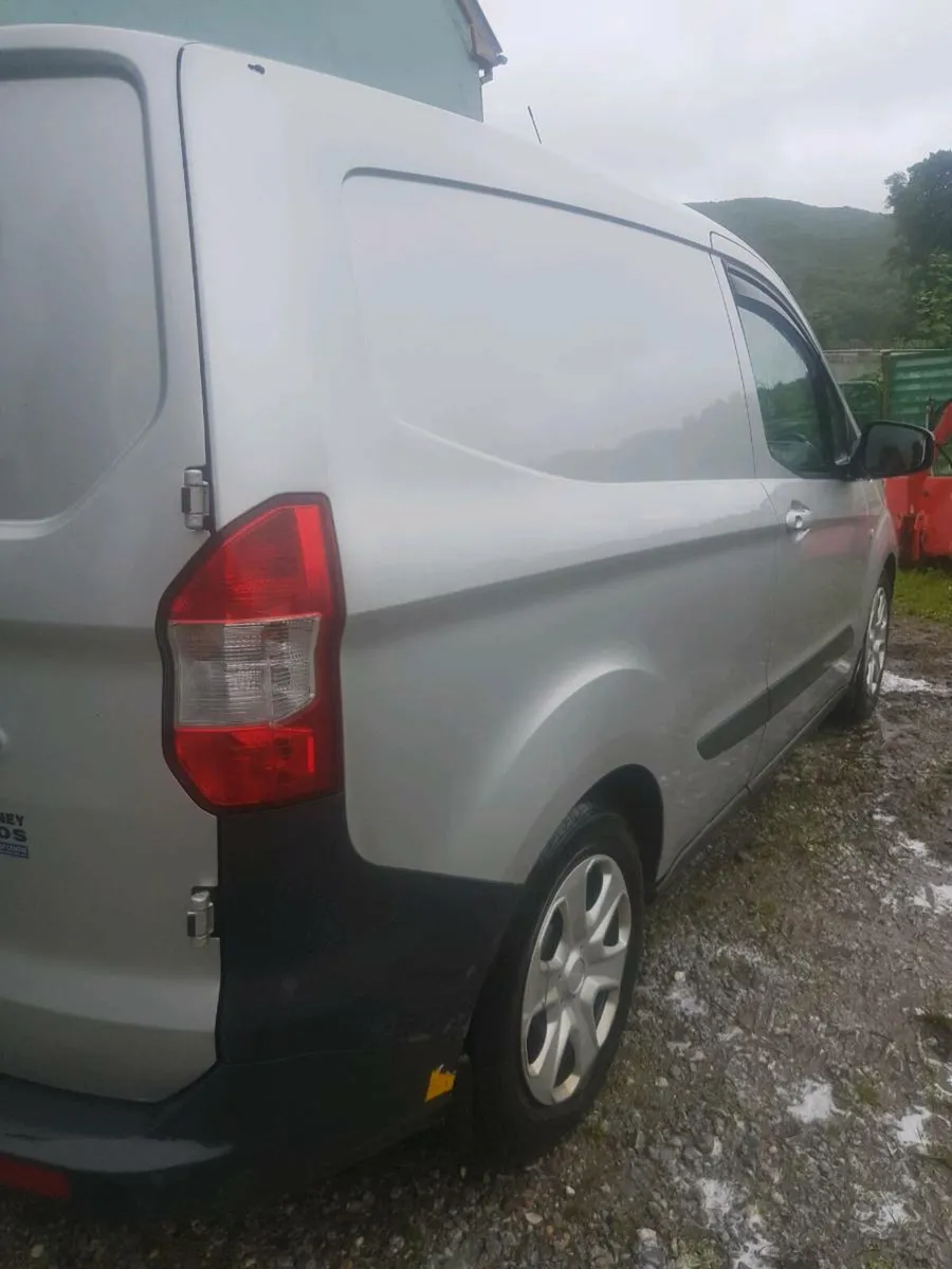 Ford courier - Image 4