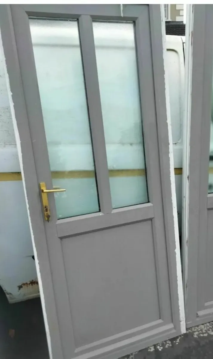 🏠 HIGH QUALITY SINGLE DOOR AVAILABLE 🏠 - Image 2