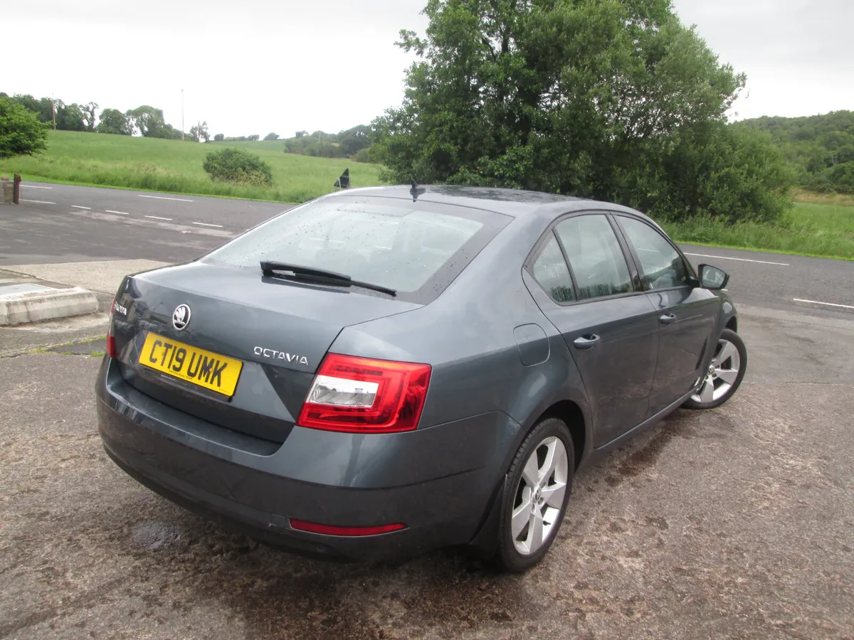 2019  SKODA  OCTAVIA  1.6  TDI  CR  SE DRIVE  5DR - Image 4