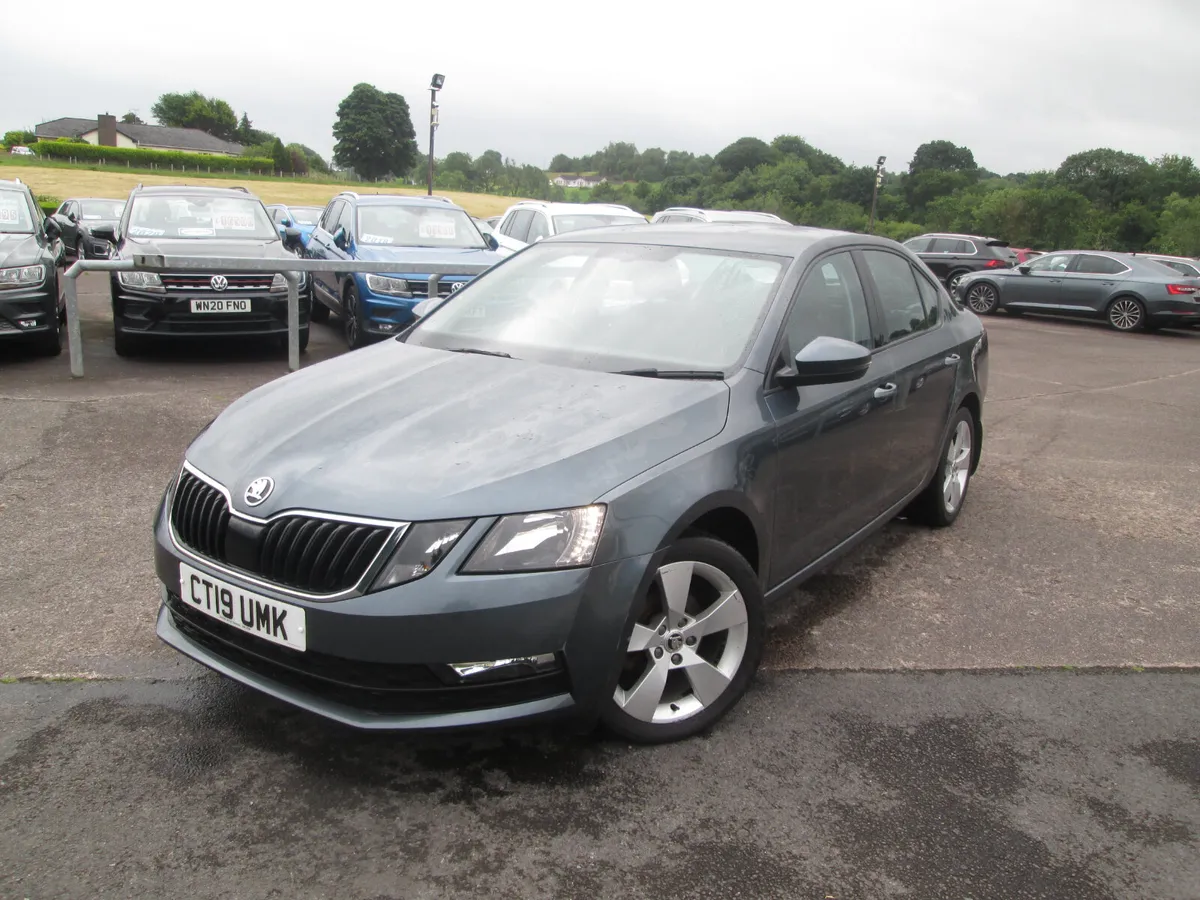 2019  SKODA  OCTAVIA  1.6  TDI  CR  SE DRIVE  5DR - Image 2