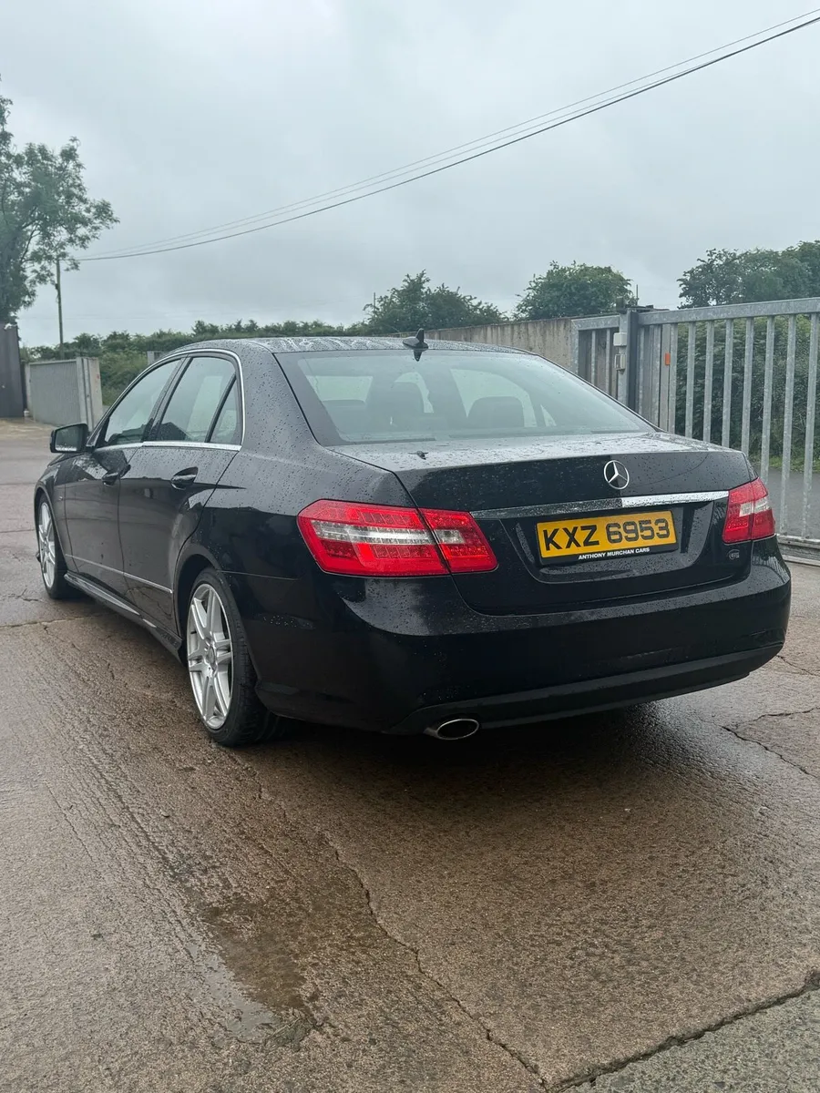 Mercedes E Class E250 Blue Efficiency sport - Image 4