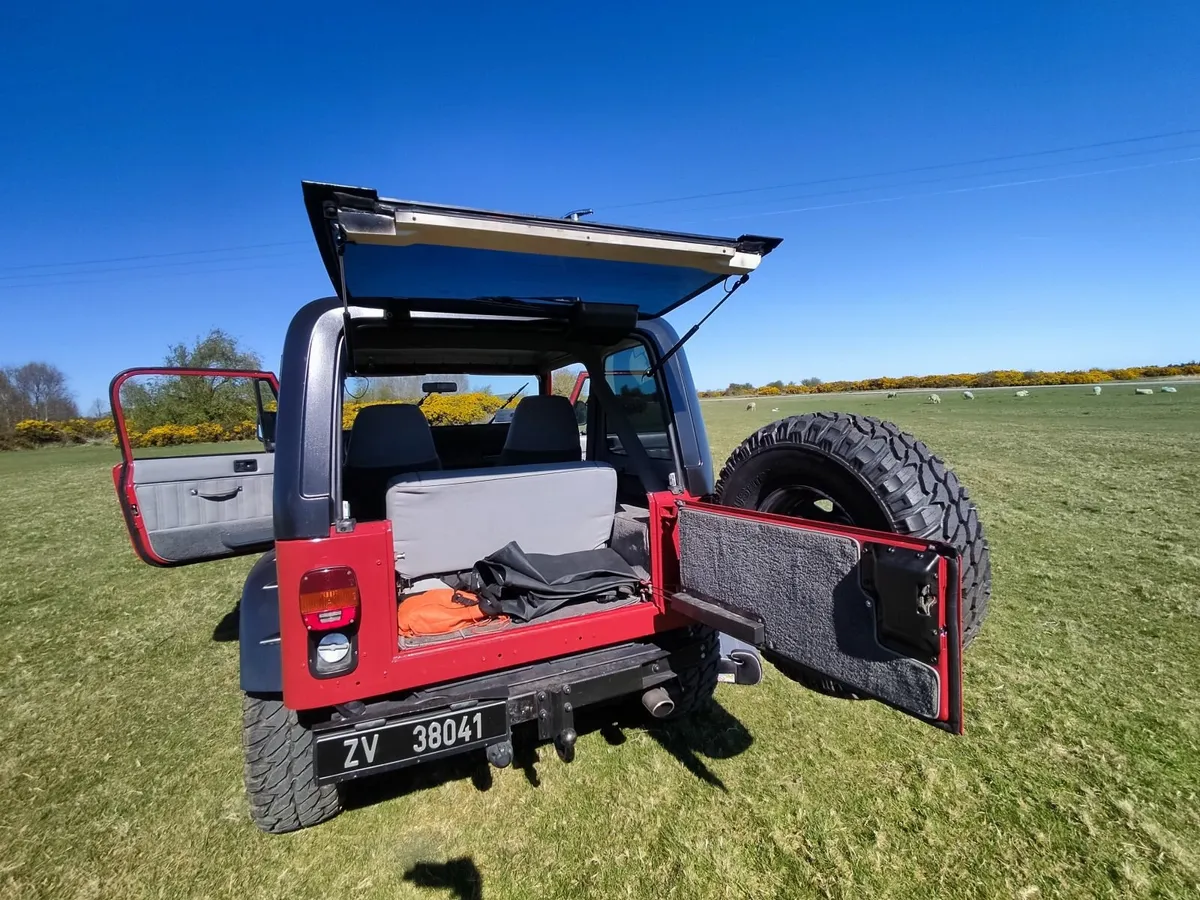 Jeep Wrangler  fully restored, new nct - Image 3