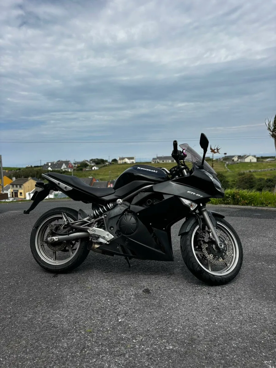 Kawasaki ER6F - Image 2
