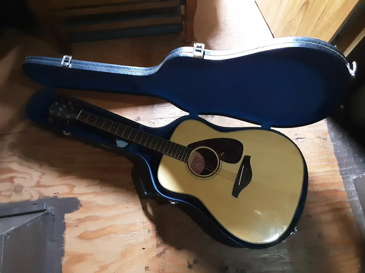 Yamaha FG750 Acoustic Guitar - Image 1