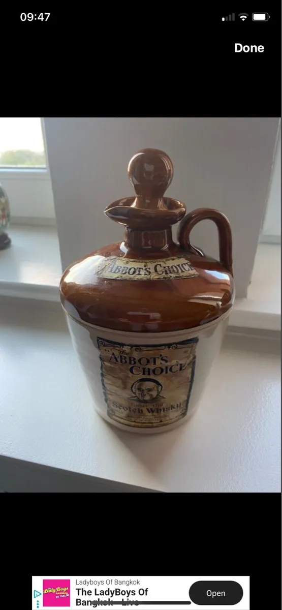 Abbot’s Choice Scotch Whisky Ceramic Crock - Image 1