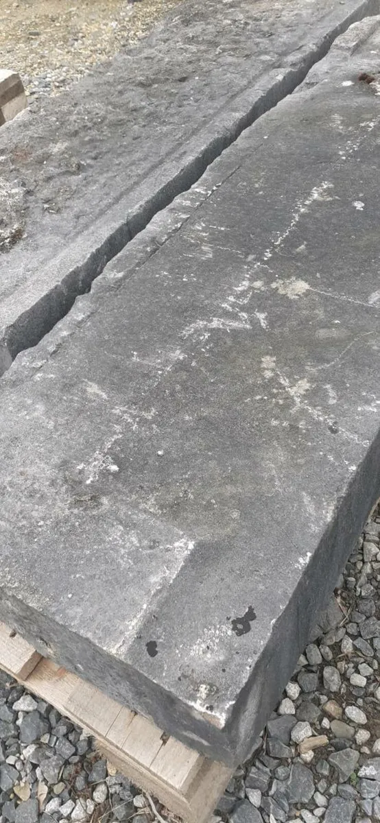 Bangor slate chimney pot granite step roof ridge - Image 3