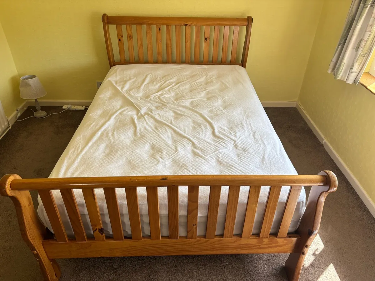 Double bed and mattress - Image 2