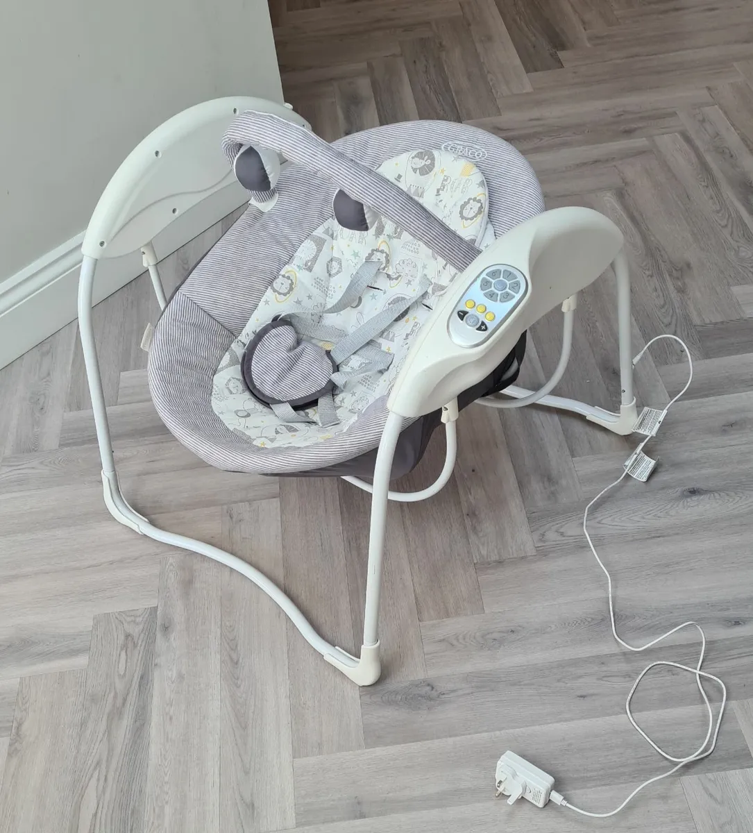 Graco Baby Swing - Image 1