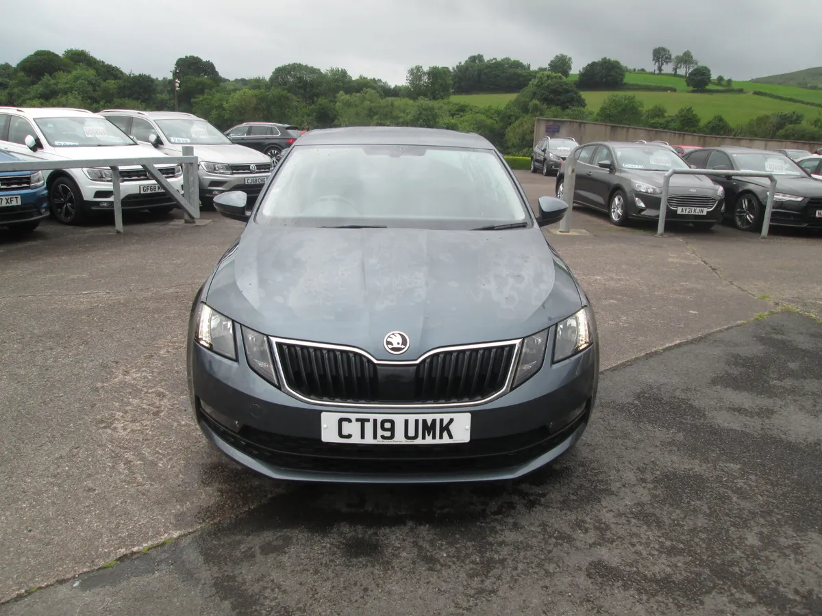 2019  SKODA  OCTAVIA  1.6  TDI  CR  SE DRIVE  5DR - Image 3