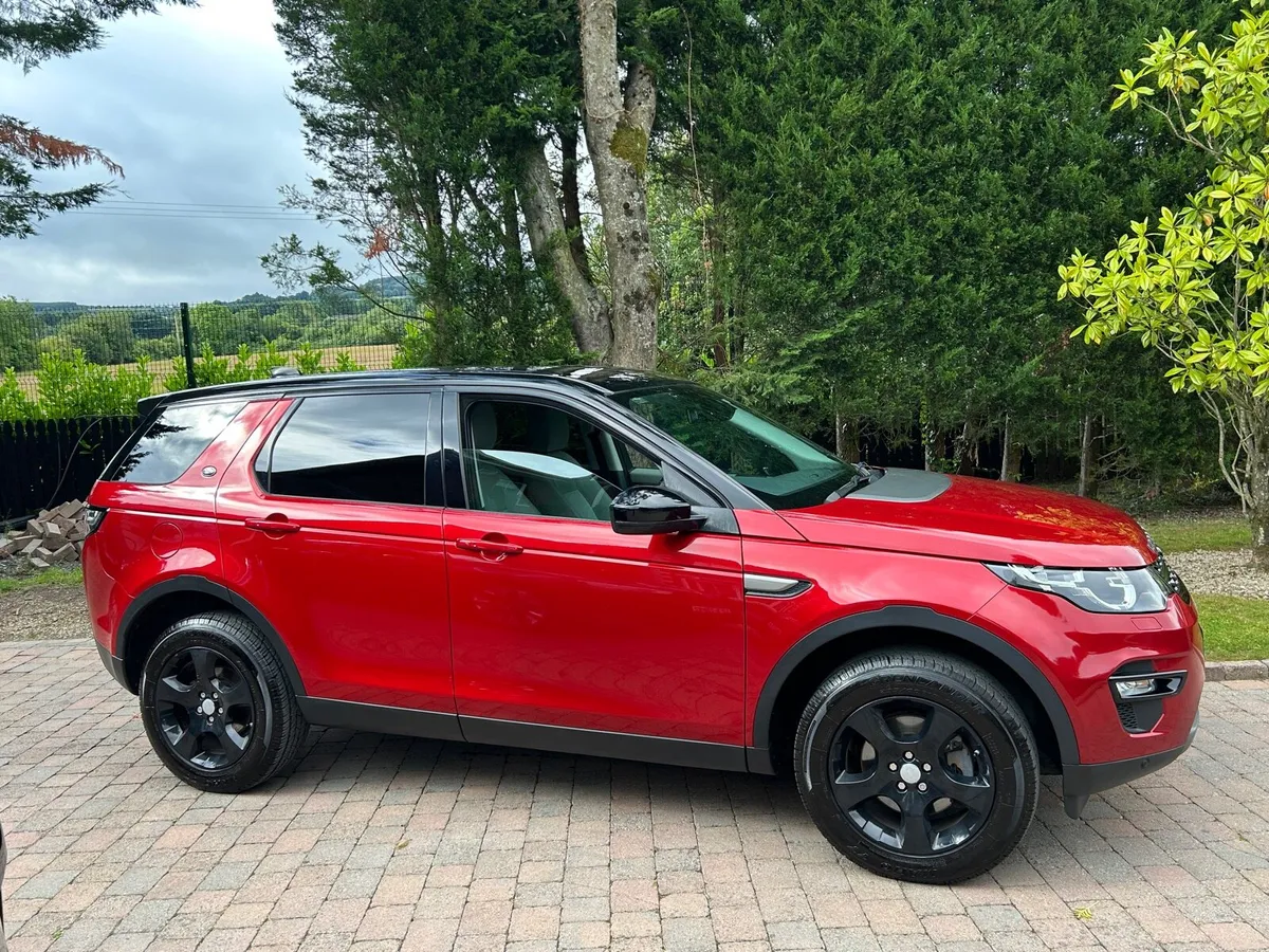 17 Landrover Discovery Sport LowKm NewNCT Tax 2/26 - Image 3
