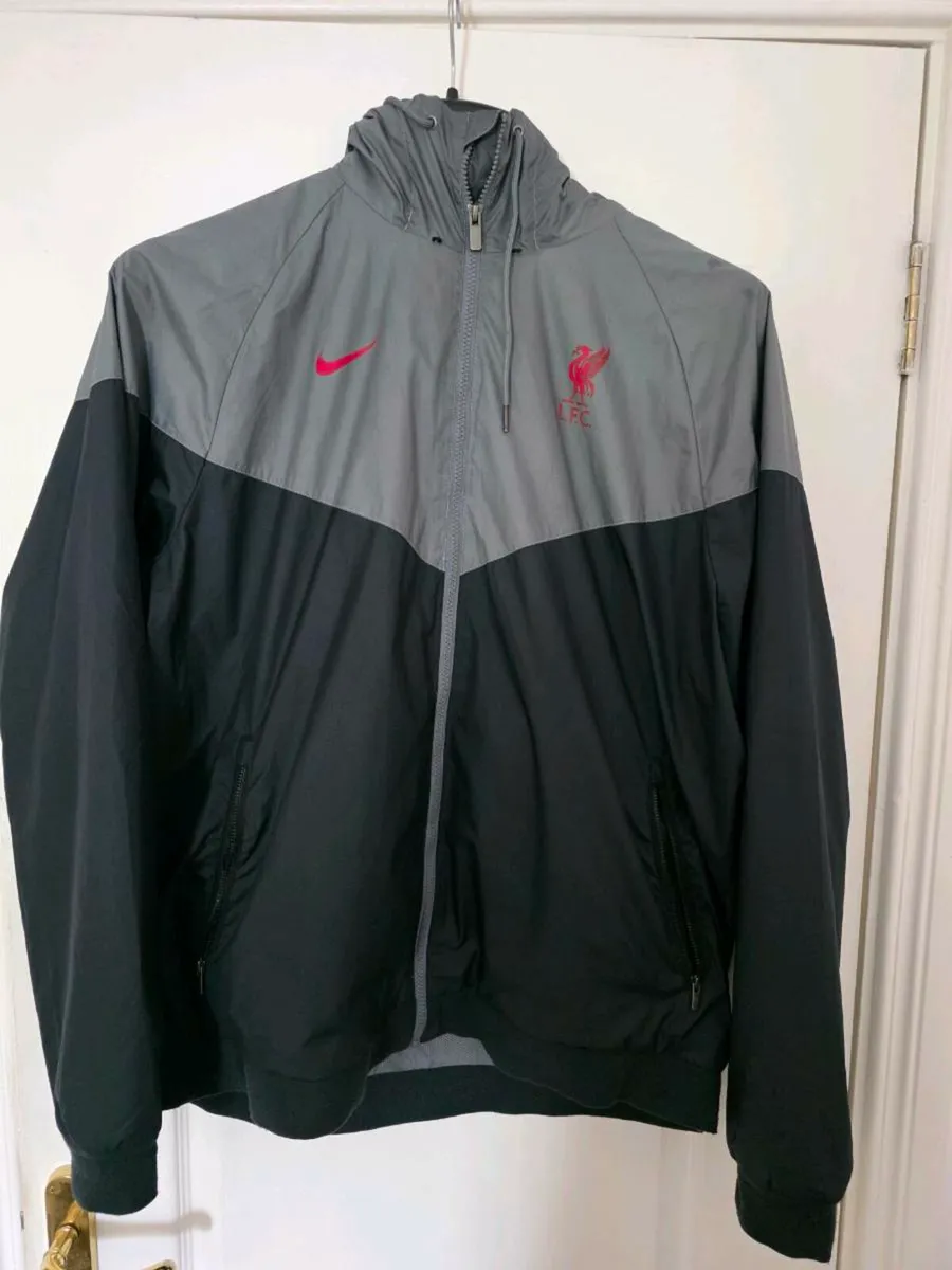 L.F.C Nike Jacket excellent condition XXL - Image 2