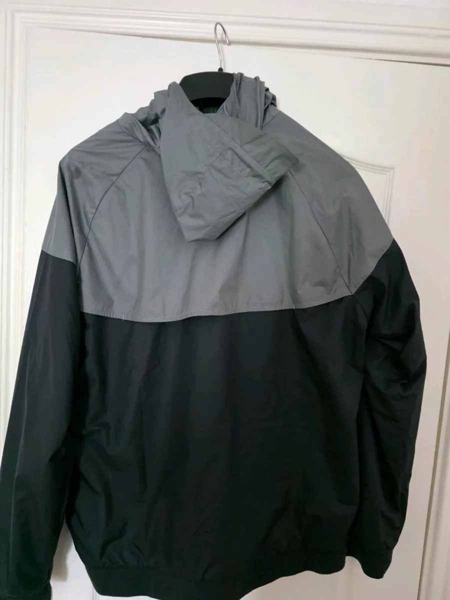 L.F.C Nike Jacket excellent condition XXL - Image 4