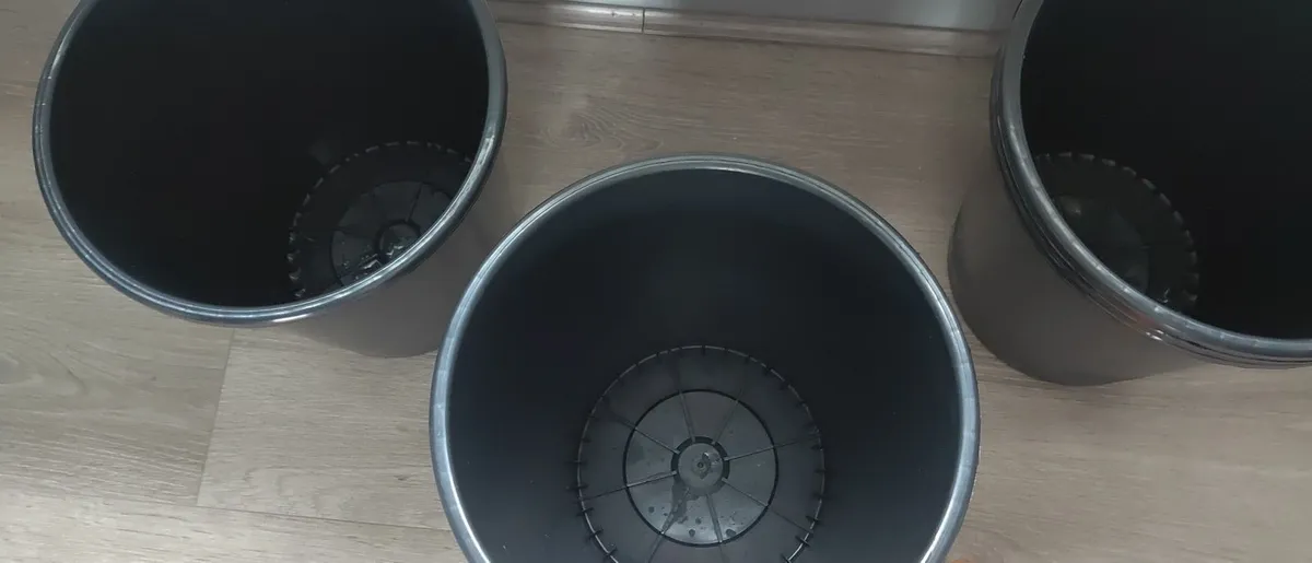 New buckets 5 each - Image 2