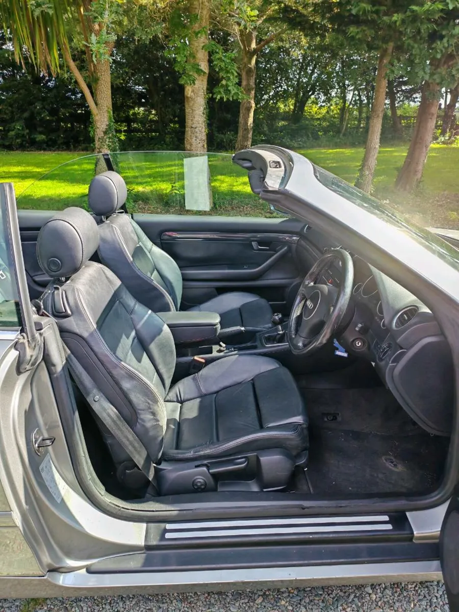 Audi A4 Cabrio - Image 4
