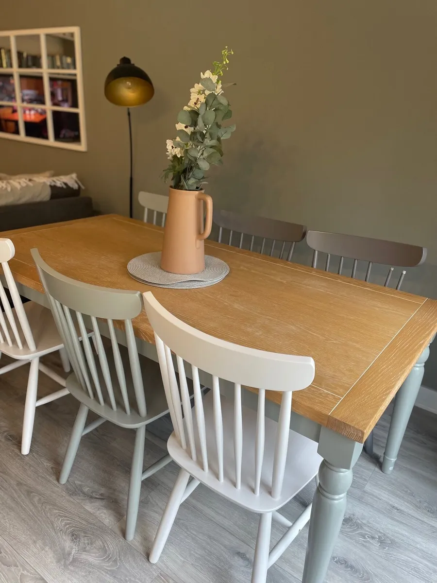 Dining Table - Image 3