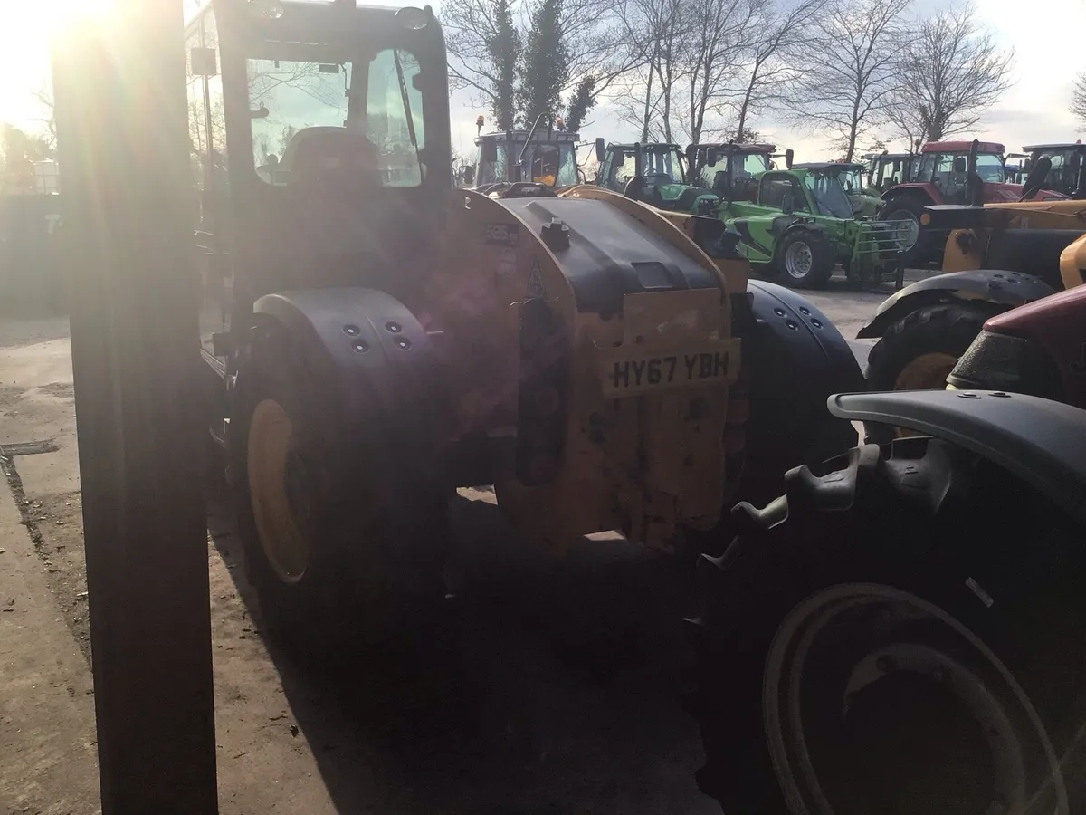 JCB - Image 4