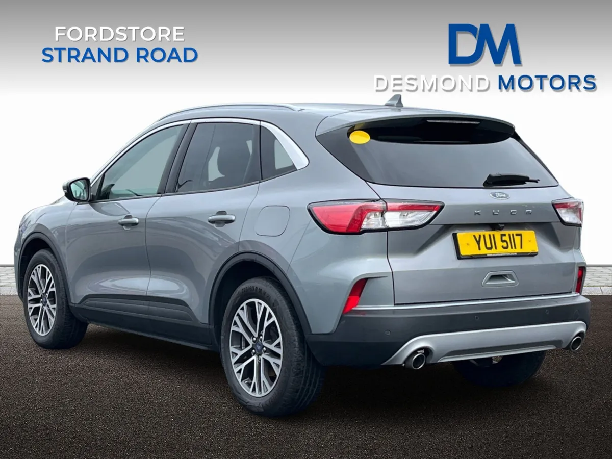 Ford Kuga 2022 - Image 2