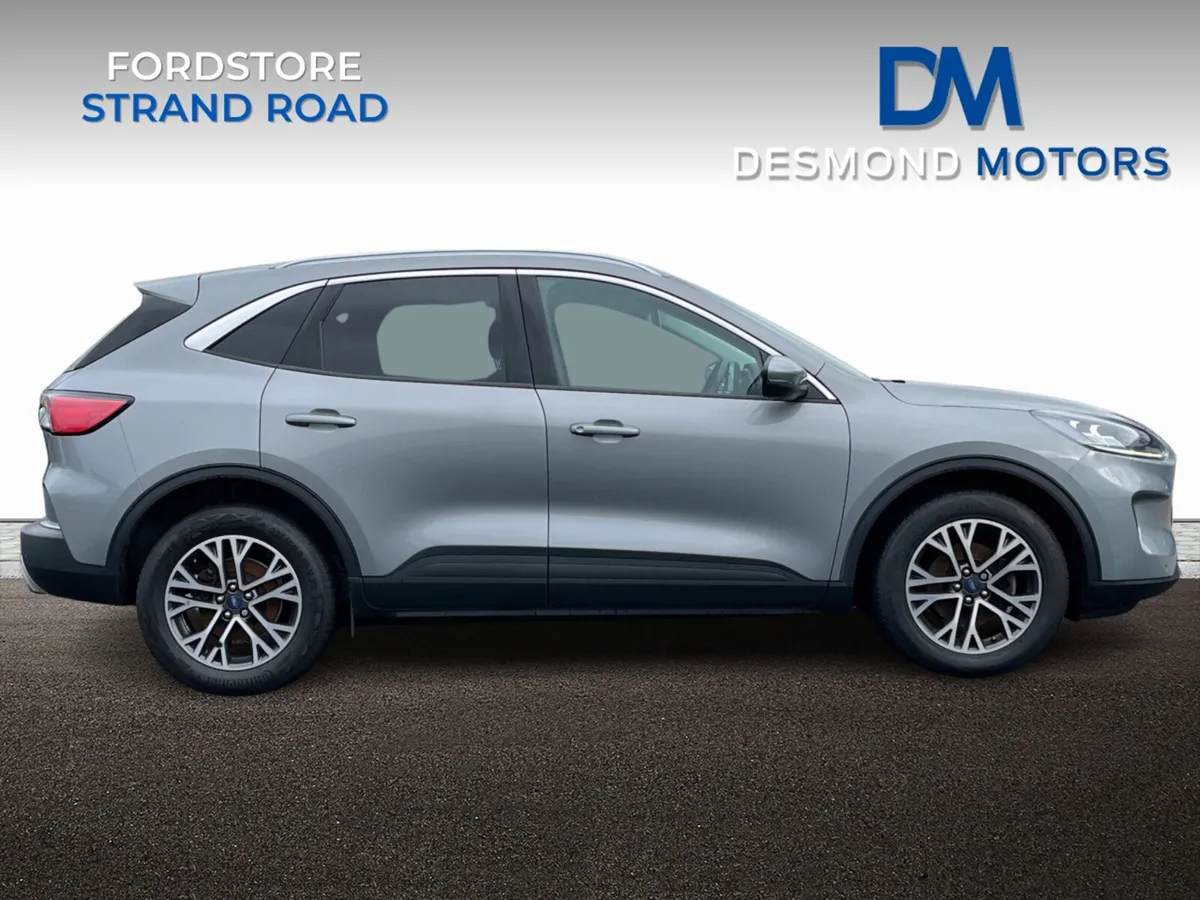 Ford Kuga 2022 - Image 3