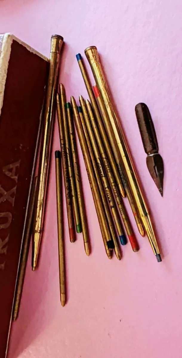 Vintage TRUXA writing lot - Image 4