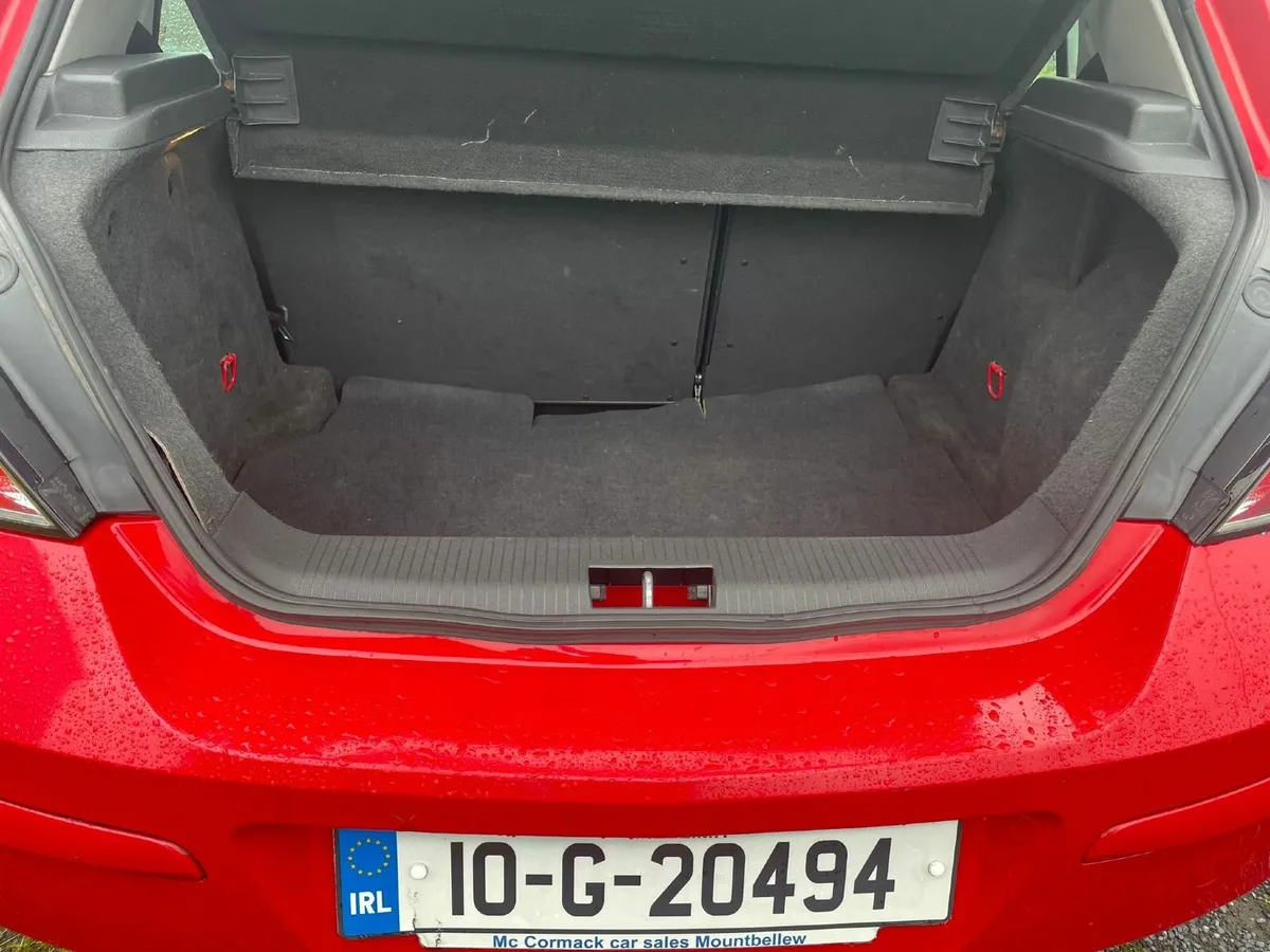 Vauxhall Astra 2010 - Image 3
