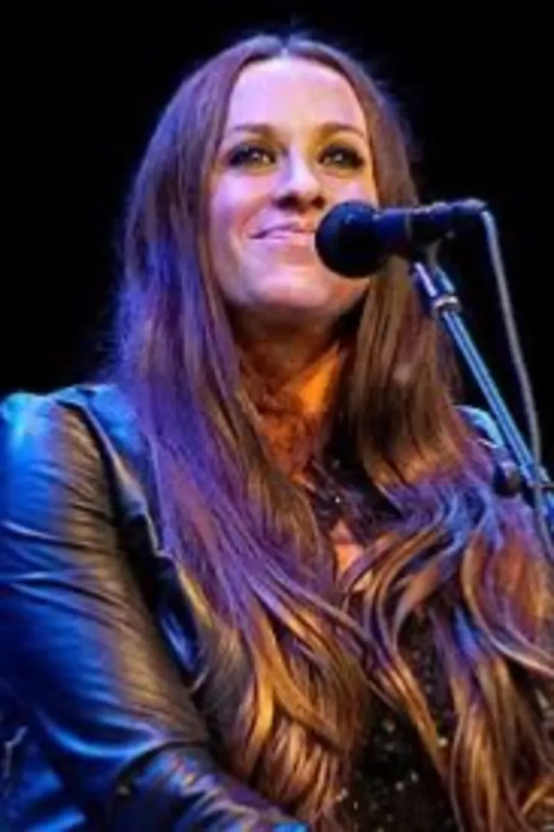 Alanis Morissette VIP tickets x 2