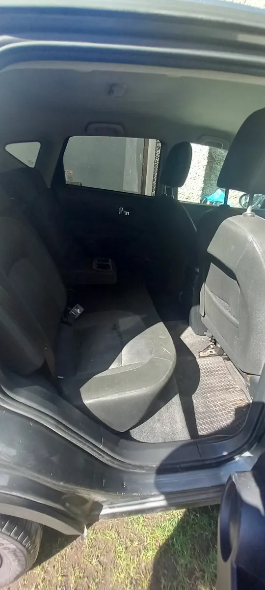 Nissan Qashqai 2012 - Image 3