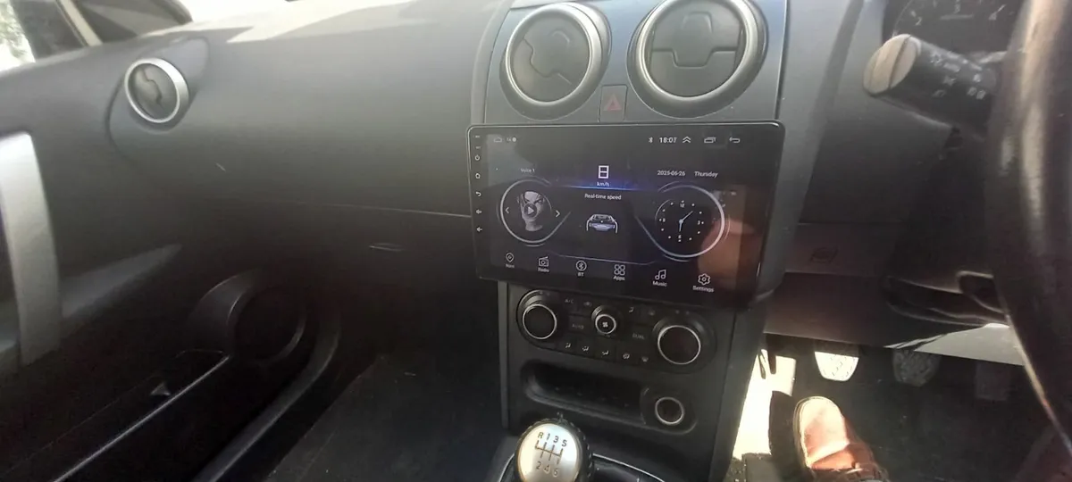 Nissan Qashqai 2012 - Image 4
