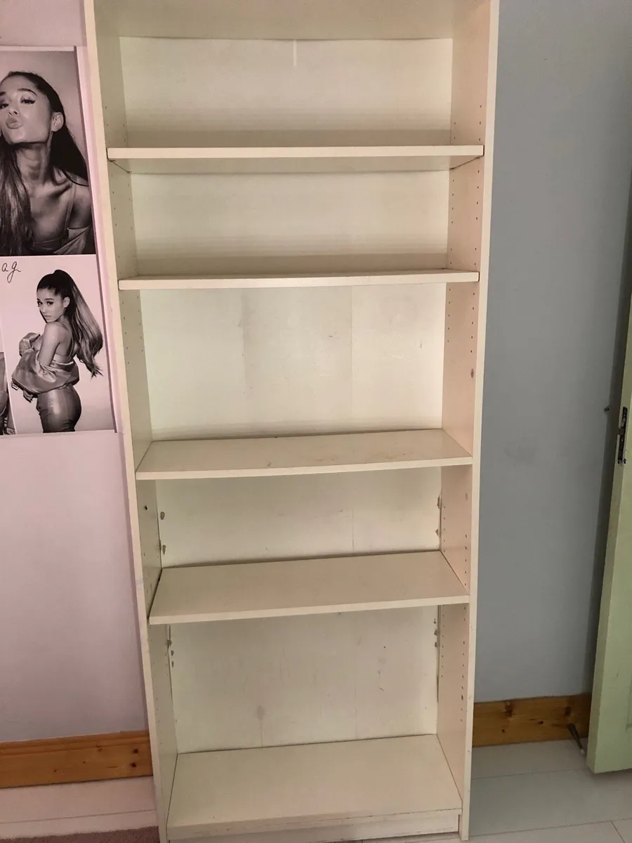 Dresser/ Unit