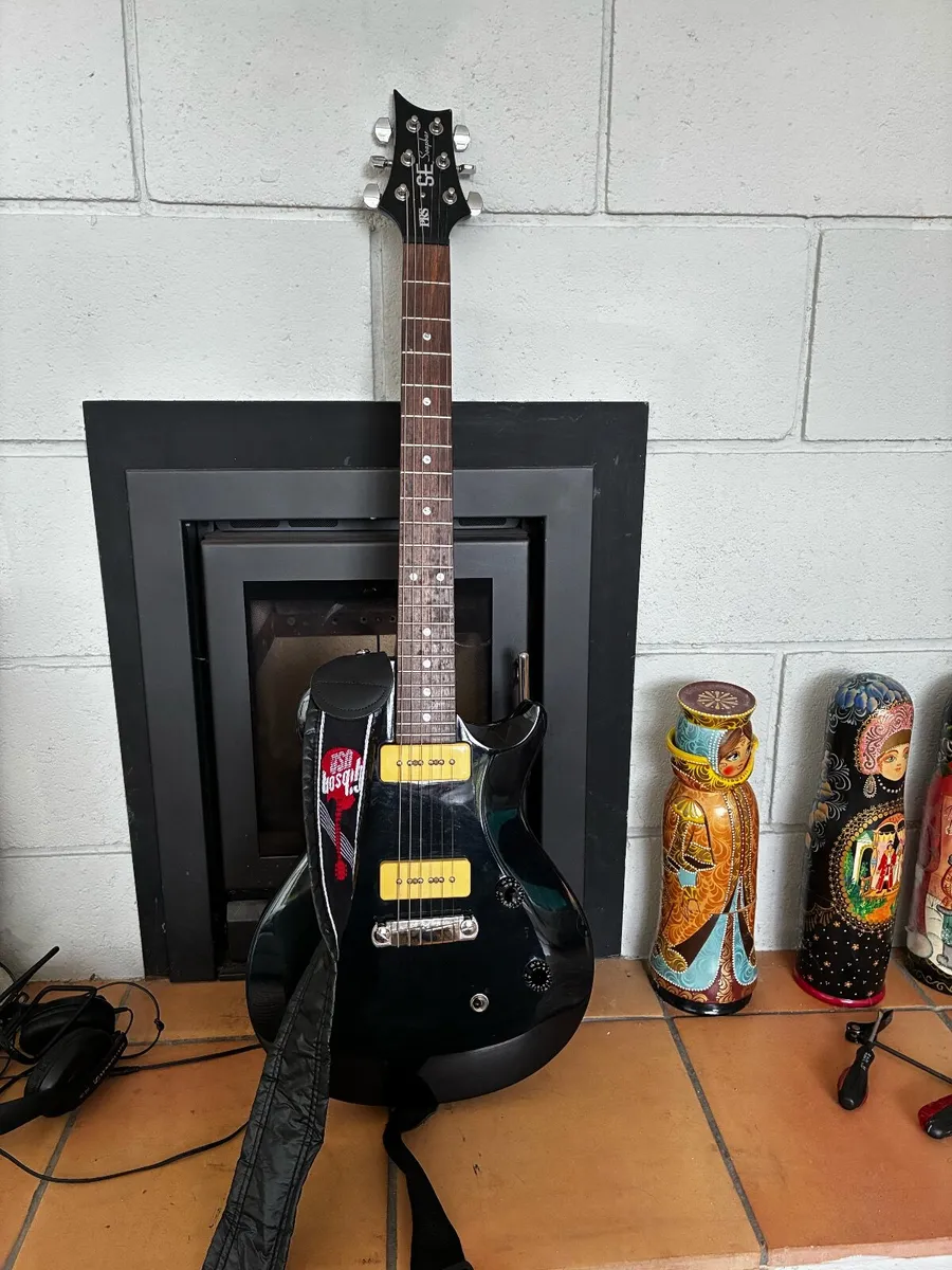 Electric Guitar - Image 2