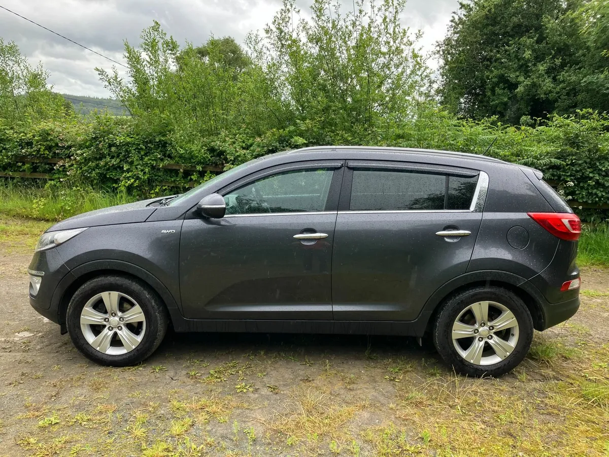 Kia Sportage III (SL) 2.0 CRDi 4WD Automatic - Image 3